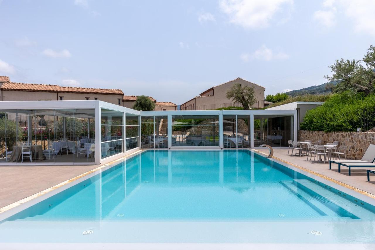 Borgo D'Orlando - Small Country Hotel Mirto  Bagian luar foto