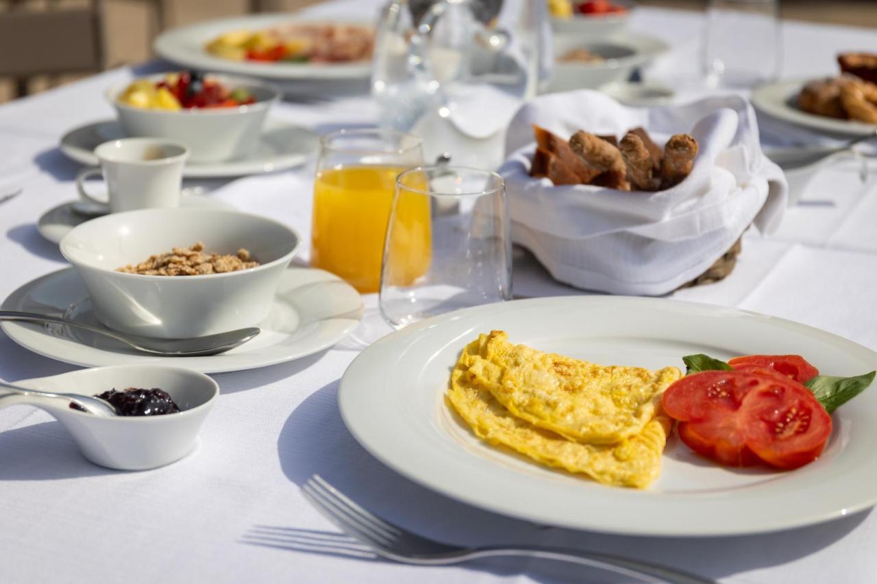 Borgo D'Orlando - Small Country Hotel Mirto  Bagian luar foto