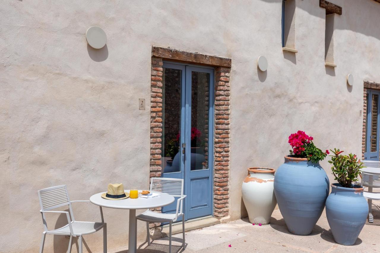 Borgo D'Orlando - Small Country Hotel Mirto  Bagian luar foto