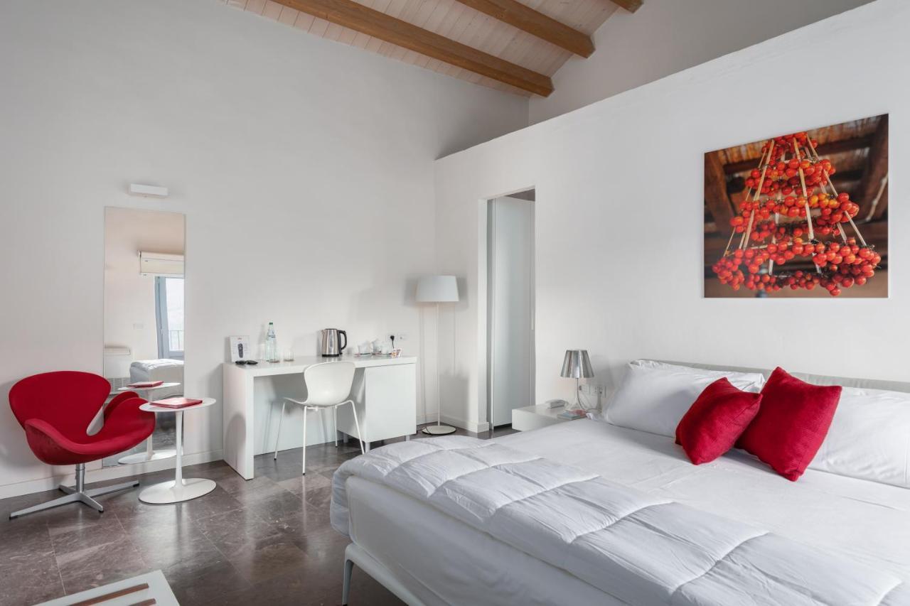 Borgo D'Orlando - Small Country Hotel Mirto  Bagian luar foto