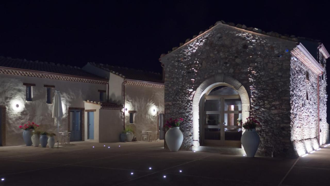 Borgo D'Orlando - Small Country Hotel Mirto  Bagian luar foto